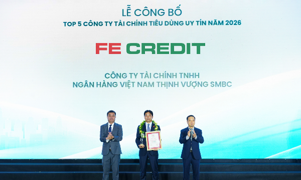 FE CREDIT: 3 năm dẫn đầu “Top 5 Công ty Tài chính tiêu dùng uy tín”