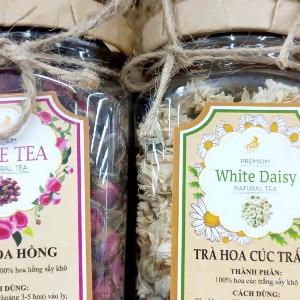 Dược liệu được bày bán trên thị trường. Ảnh: Thu Hằng.