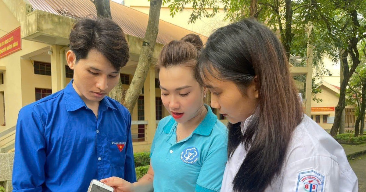 Chi tiết mức đóng bảo hiểm y tế học sinh, sinh viên...