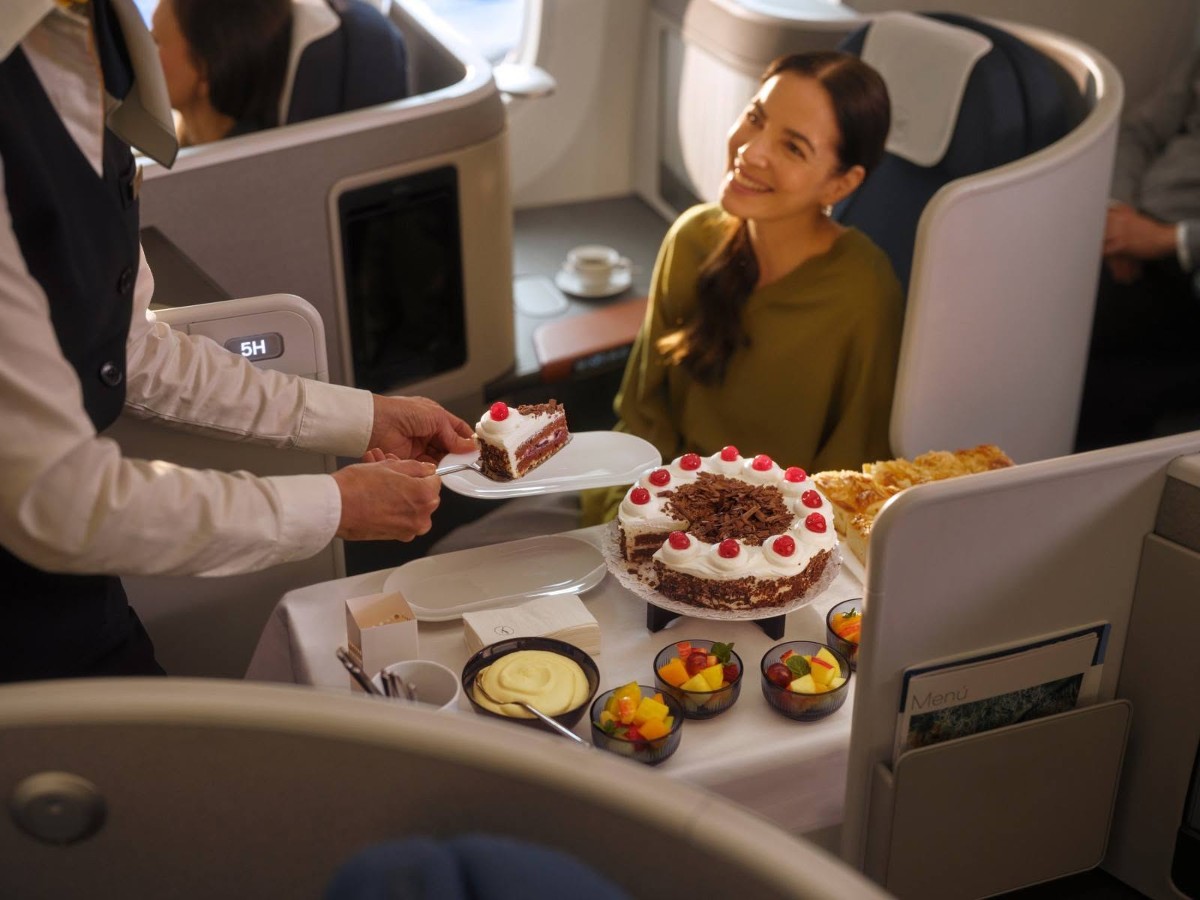 Lufthansa đã biến khoang thương gia thành nhà hàng trên không. Ảnh: Lufthansa