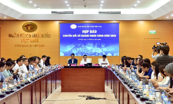 Giá trị thanh toán không dùng tiền mặt đạt khoảng 40 tỷ USD mỗi ngày