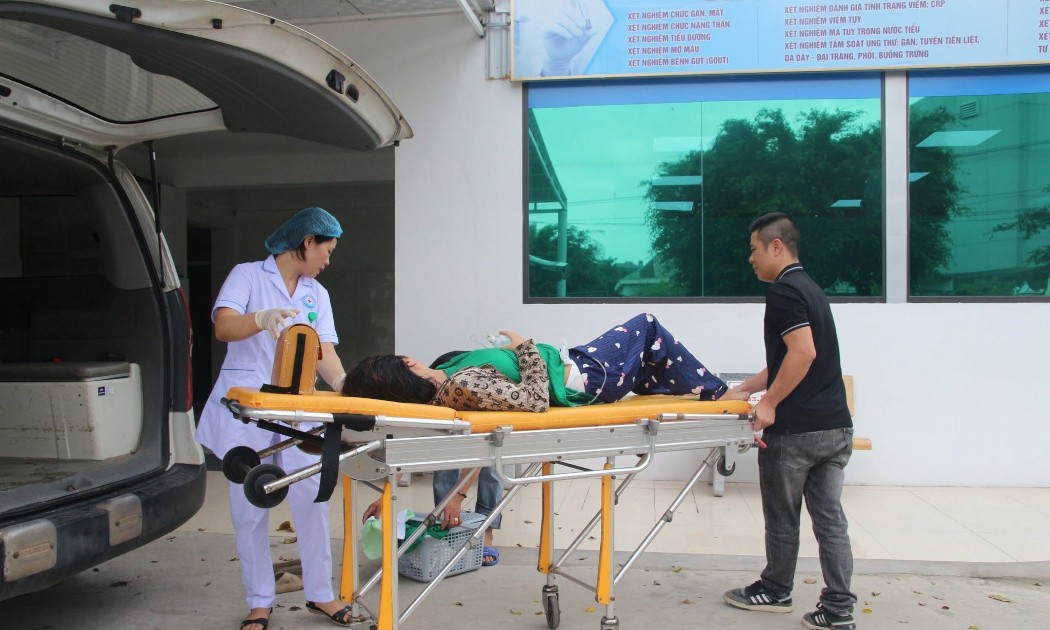 Cấp cứu ngoại viện góp phần giảm tỷ lệ tử vong và di chứng trong các tình huống nguy kịch. Ảnh: Tuấn Dũng.