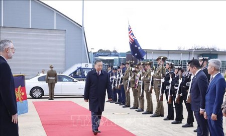 Lễ tiễn Tổng Bí thư, Chủ tịch nước Tô Lâm tại sân bay quốc tế Canberra. Ảnh: Thống Nhất – TTXVN