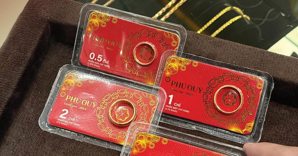 Giá vàng miếng SJC tăng, vàng nhẫn biến động trái chiều