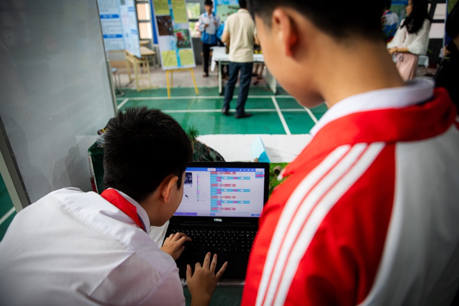 Formal corporate commitments to children's rights remain low in Vietnam, a new UNICEF study finds