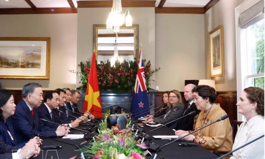 A view of the meeting between General Secretary of the Communist Party of Vietnam (CPV) Central Committee and President To Lam and New Zealand Governor-General Dame Cindy Kiro in Auckland on August 13, 2026 (local time). (Photo: VNA)