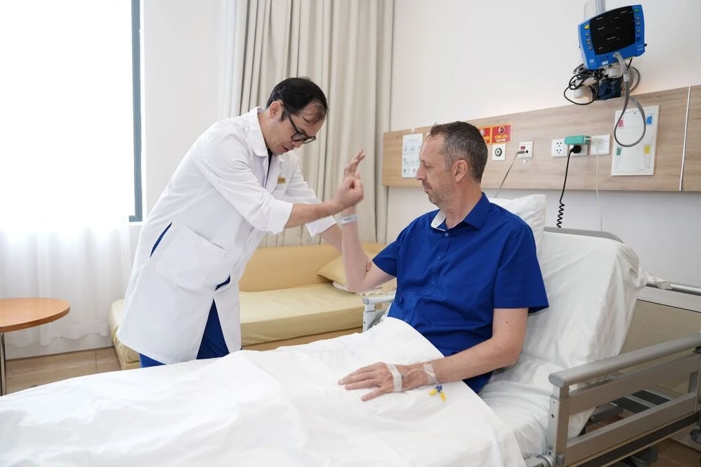Thời gian gần đây, nhiều bệnh nhân nước ngoài đã chủ động đến Việt Nam để khám chữa bệnh. Ảnh: Vinmec