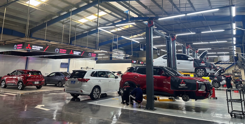Việc chuẩn bị kỹ càng cho chiếc xe ô tô trước các chuyến đi dài ngày là rất quan trọng.