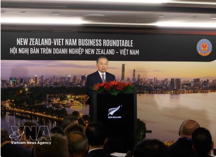 Top leader calls for joint Vietnam–New Zealand efforts to create new growth drivers