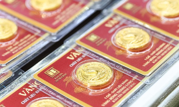 Một doanh nghiệp giảm giá mua, bán vàng miếng SJC tới 1,5 triệu đồng/lượng