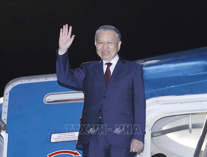 Tổng Bí thư, Chủ tịch nước Tô Lâm rời thành phố Auckland về nước, kết thúc tốt đẹp chuyến thăm cấp Nhà nước tới New Zealand. Ảnh: Thống Nhất – TTXVN