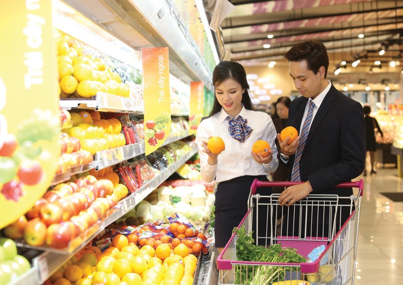 Convenience stores remain customers' preferred choice