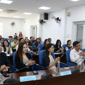 Các đại biểu Việt Nam, Singapore tại sự kiện.