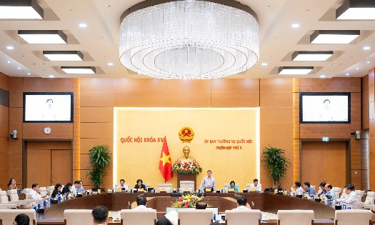 Quang cảnh Phiên họp thứ 5 của Ủy ban Thường vụ Quốc hội, chiều 14/8. Ảnh: Cổng thông tin điện tử Quốc hội.