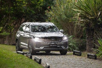 Cột mốc 1 triệu xe của Geely Monjaro: