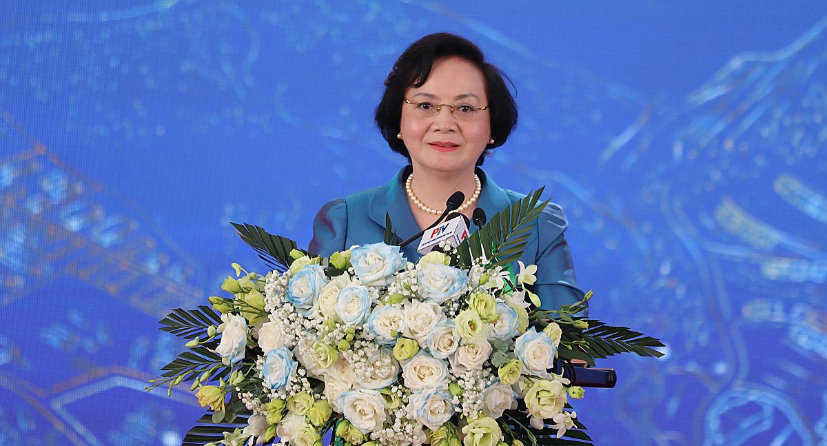 Phó Thủ tướng Chính phủ Phạm Thị Thanh Trà phát biểu chỉ đạo tại lễ khởi công. Ảnh: Công TT tỉnh Phú Thọ.