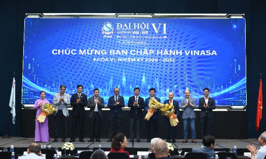 Ra mắt Ban chấp hành VINASA khóa VI, nhiệm kỳ 2026-2031 - Ảnh: Phương Anh.