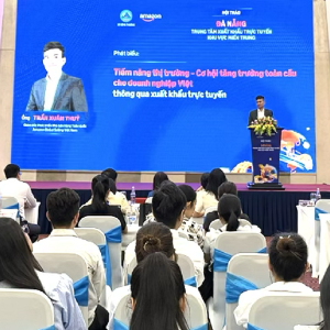 Quang cảnh Hội thảo “Đà Nẵng-Trung tâm xuất khẩu trực tuyến khu vực miền Trung”. Ảnh: Ban tổ chức. 