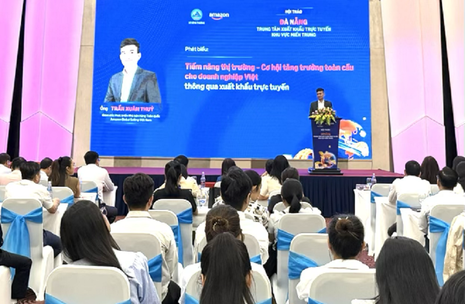 Quang cảnh Hội thảo “Đà Nẵng-Trung tâm xuất khẩu trực tuyến khu vực miền Trung”. Ảnh: Ban tổ chức.