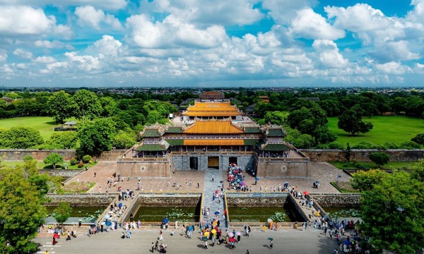 Mùa Thu ở Huế có gì níu chân du khách?