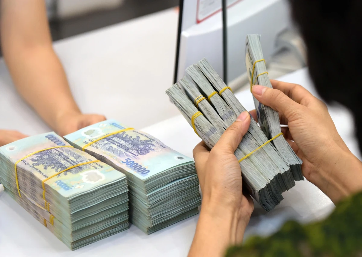 Giữ vững nền móng ổn định để hỗ trợ tăng trưởng. Ảnh: Ngọc Thắng
