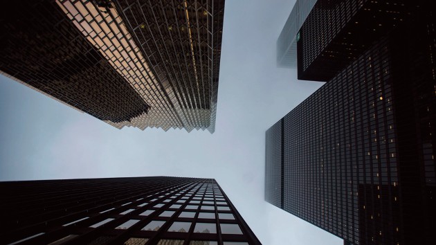 Crucial policy direction of the financial market reform