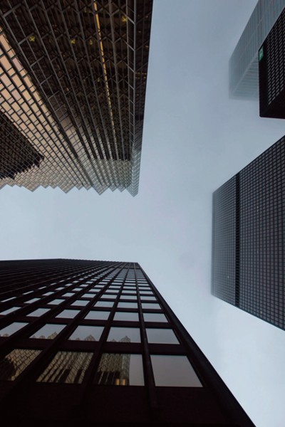 Crucial policy direction of the financial market reform