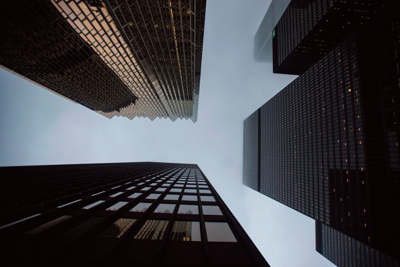 Crucial policy direction of the financial market reform