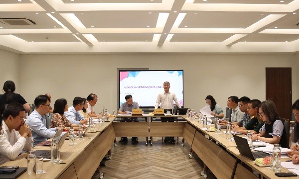 Xây dựng Luật Giao dịch hàng hóa phái sinh: