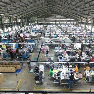 Các doanh nghiệp da giày phản ánh tình trạng chậm trễ trong việc cấp C/O khiến họ gặp nhiều rủi ro. Ảnh: Vũ Khuê.
