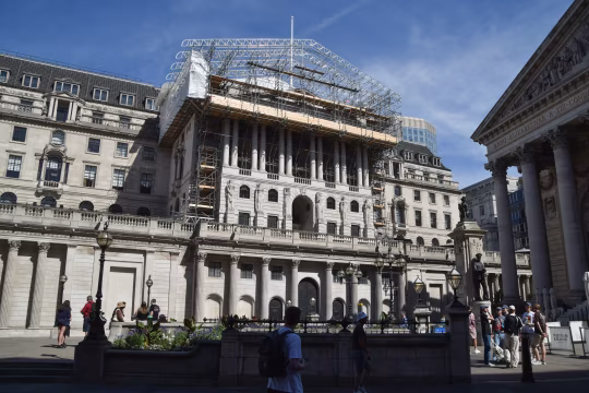 Trụ sở Ngân hàng Trung ương Anh tại London - Ảnh: Zuma Press