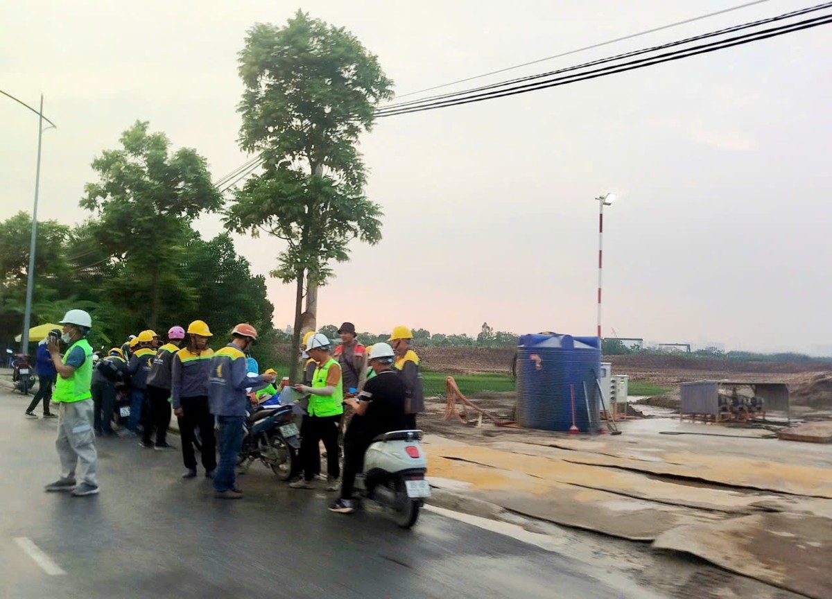 Nhiều dự án hạ tầng trọng điểm được triển khai kéo thu nhu cầu tuyển dụng lao động trong lĩnh vực xây dựng - hạ tầng tăng cao. Ảnh: Thu Hằng.