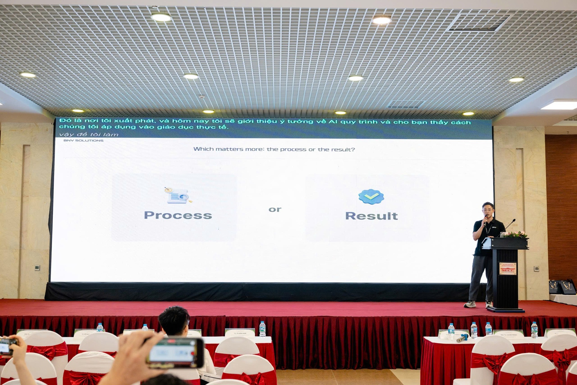 BNV Solutions là doanh nghiệp được thành lập tại Hàn Quốc, với giải pháp hỗ trợ Enterprise AX - chuyển đổi số doanh nghiệp & Education AX - cá nhân hóa học tập cho học sinh trong nhà trường. Ảnh: BTC