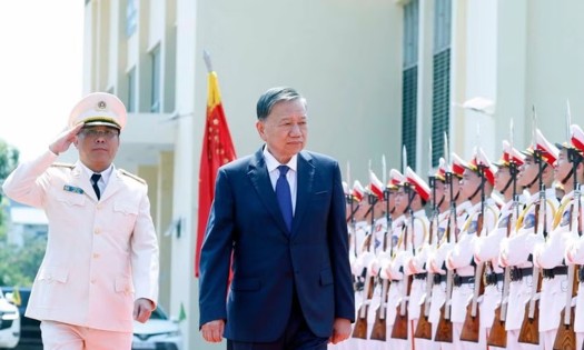 General Secretary and President To Lam visits the Academy of Security Engineering and Technology in Bac Ninh province, August 17, 2026. (Photo: VNA)