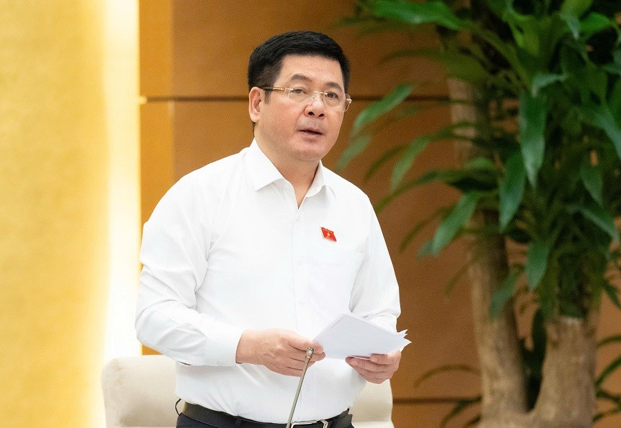 Phó Chủ tịch Quốc hội Nguyễn Hồng Diên phát biểu kết luận phiên họp. Ảnh: quochoi.vn.
