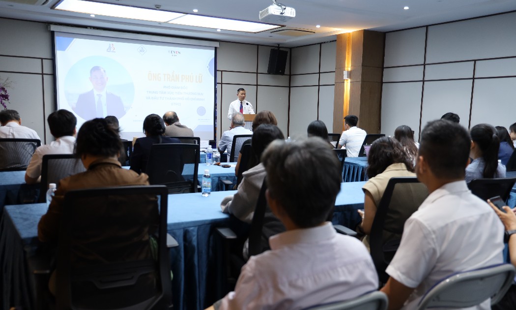 Quang cảnh buổi gặp gỡ doanh nghiệp với chủ đề “Tiếp cận thị trường Pháp và EU hiệu quả”. Ảnh: Phú Quốc.