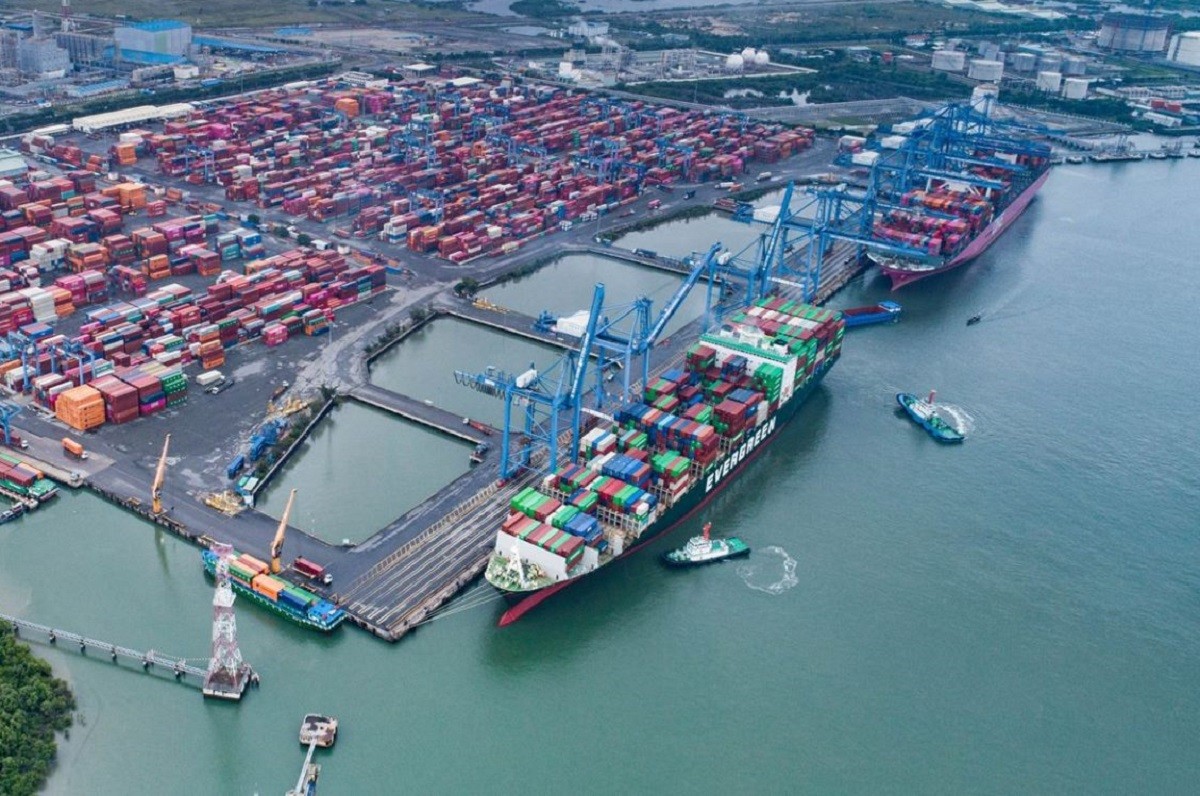 Chiến lược xuất nhập khẩu mới không chỉ tập trung vào tốc độ xuất khẩu mà phải tính đến cán cân thương mại. Ảnh: baochinhphu.vn.