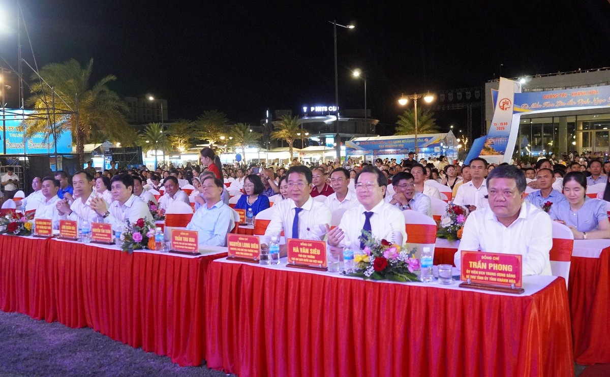Các đại biểu tham dự sự kiện. Ảnh: Mai Anh