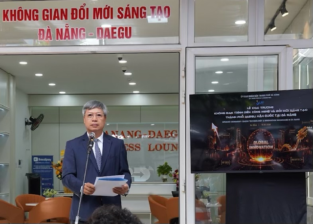 Ông Hồ Quang Bửu, Phó Chỉ tịch UBND TP. Đà Nẵng, phát biểu tại sự kiện. Ảnh Sở KH&CN Đà Nẵng.