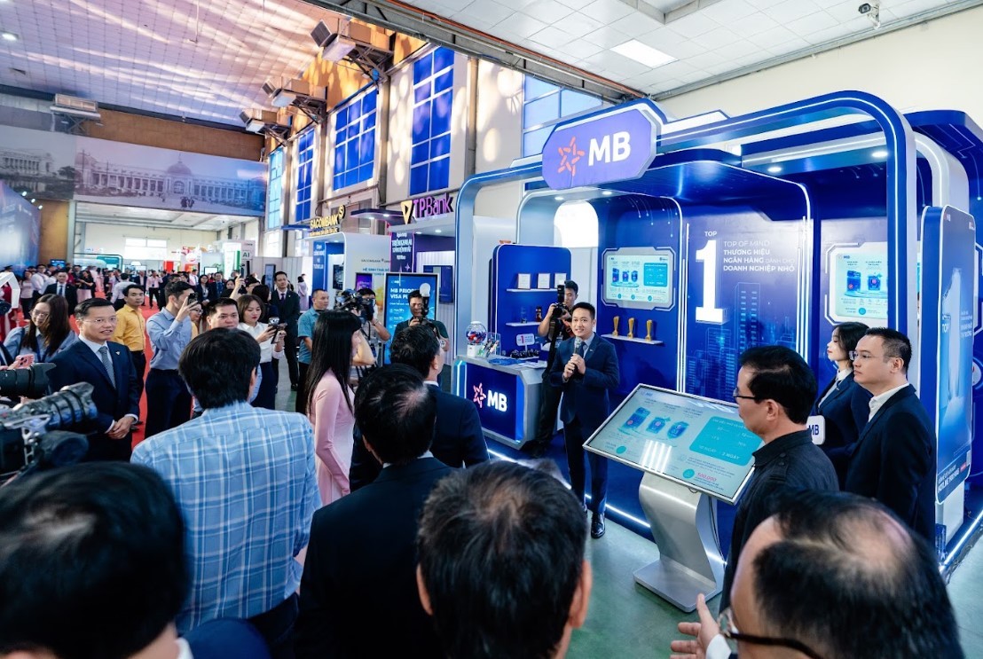 MB giới thiệu giải pháp BIZ MBBank cho doanh nghiệp tại Ngày Chuyển đổi số ngành Ngân hàng 2026 (Nguồn: MB).