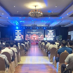 Toàn cảnh lễ khai mạc Ngày hội Khởi nghiệp đổi mới sáng tạo thành phố Đà Nẵng - SURF 2026. Ảnh Ngô Anh Văn