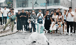 Cổ phiếu nhà sản xuất robot hình người của Trung Quốc tăng tới 542 % trong phiên chào sàn