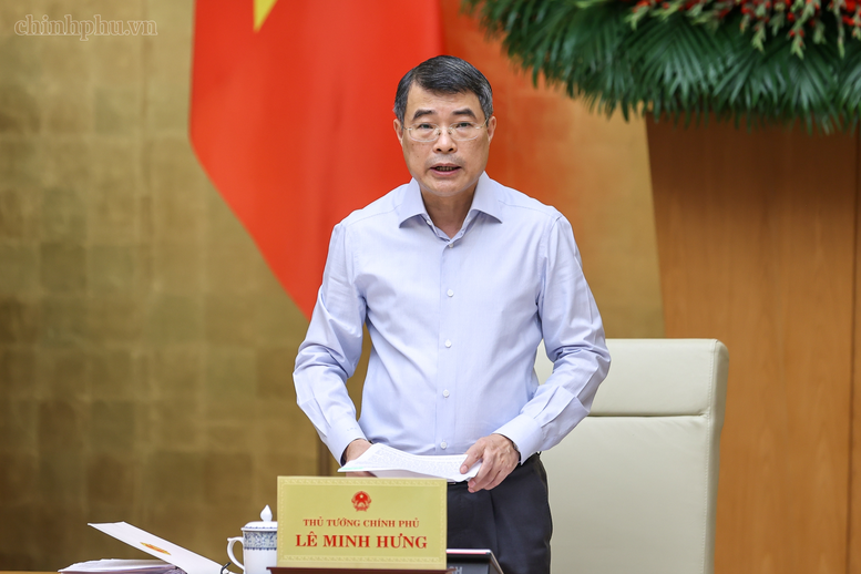 Thủ tướng Chính phủ Lê Minh Hưng yêu cầu các bộ, ngành khẩn trương hoàn thiện 12 dự án luật, nghị quyết, bảo đảm đồng bộ, khả thi, không tạo thêm “điểm nghẽn” cho người dân, doanh nghiệp. Ảnh: chinhphu.vn/Nhật Bắc
