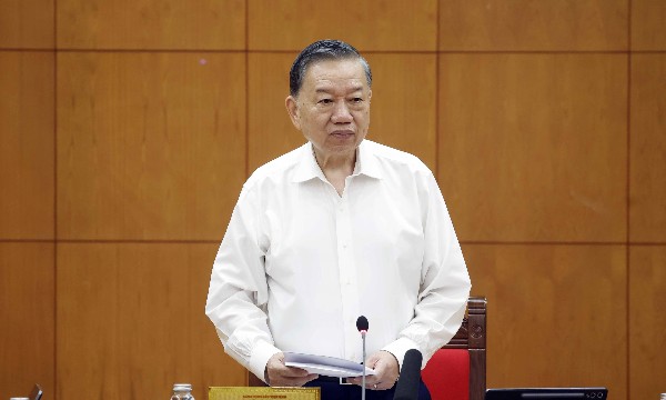 Tổng Bí thư, Chủ tịch nước Tô Lâm: Phân cấp mạnh nhưng kiểm soát chặt quyền lực