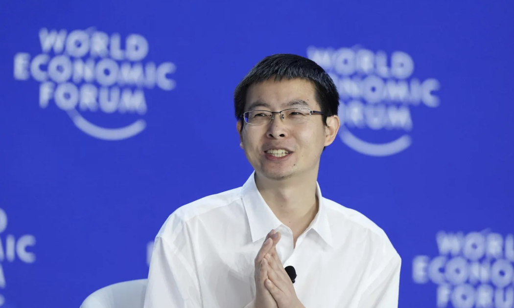 Ông Wang Xingxing, nhà sáng lập Unitree - Ảnh: VCG/Getty/Forbes.
