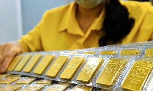 Giá mua, bán vàng miếng SJC tăng phổ biến 3,3 triệu đồng/lượng mỗi chiều. Ảnh: SJC
