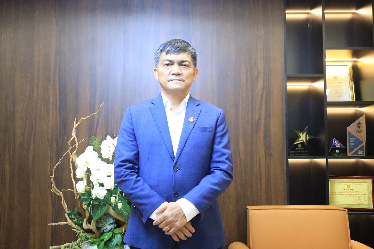 Ông Văn Tiến Thanh