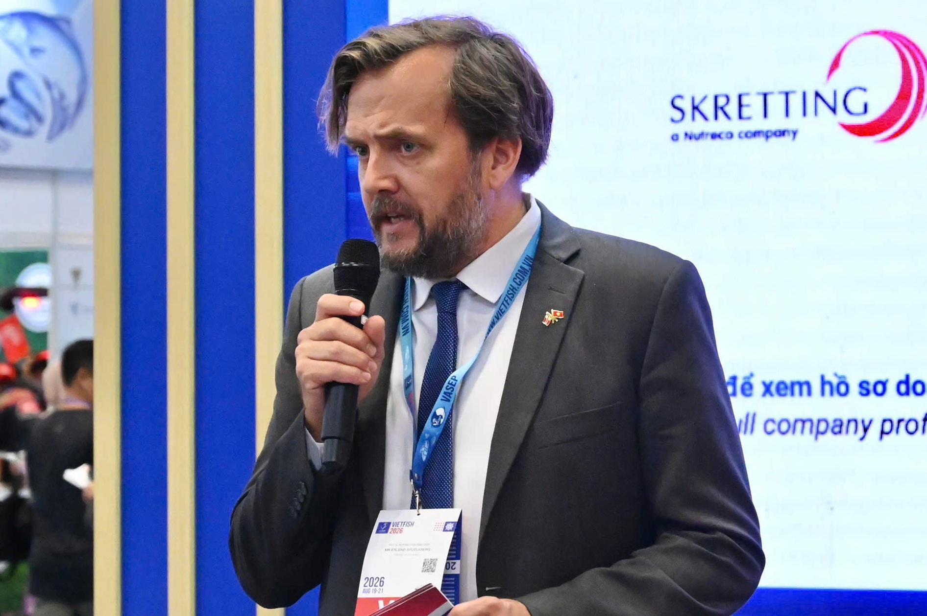 Mr. Erlend Skutlaberg, Counsellor and Chargé d’Affaires at the Embassy of Norway in Vietnam, speaks at the event. (Photo: The Embassy of Norway in Vietnam)