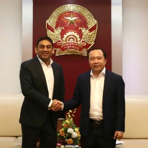 Bộ trưởng Bộ Khoa học và Công nghệ Vũ Hải Quân và ông Vikram Rao - Phó Chủ tịch NVIDIA, Giám đốc khu vực ASEAN. Ảnh: MST.
