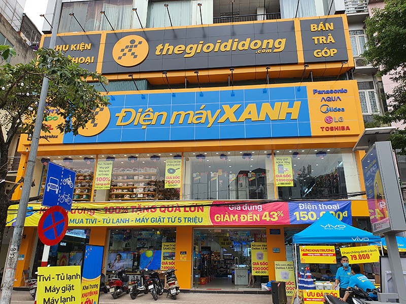 Mạng lưới cửa hàng tinh gọn được tối ưu hóa hiệu quả vận hành là nguồn phát sinh dòng tiền tự do dồi dào, tạo nền tảng để doanh nghiệp duy trì chính sách cổ tức bằng tiền mặt cho cổ đông. Nguồn: Điện Máy Xanh.
